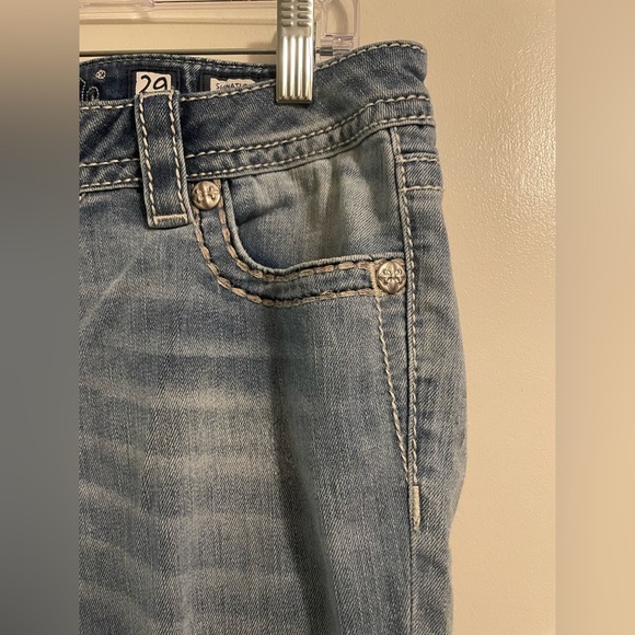 Miss Me Signature Skinny Jean Distressed Size 29 - Picture 7 of 16